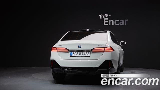 BMW 5시리즈 (G60) 530i xDrive M Sport, 2025 4