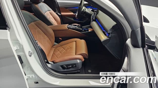 BMW 5시리즈 (G60) 530i xDrive M Sport, 2025 10