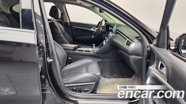 Genesis G70 Supreme, 2018 11