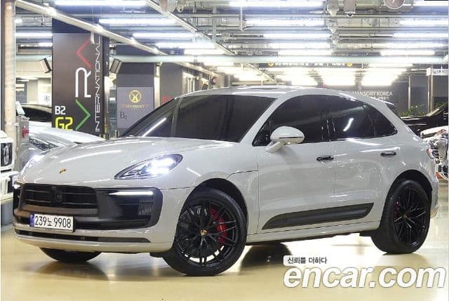 Porsche Macan 95B, 2024 1