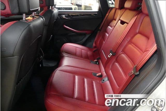 Porsche Macan 95B, 2024 9