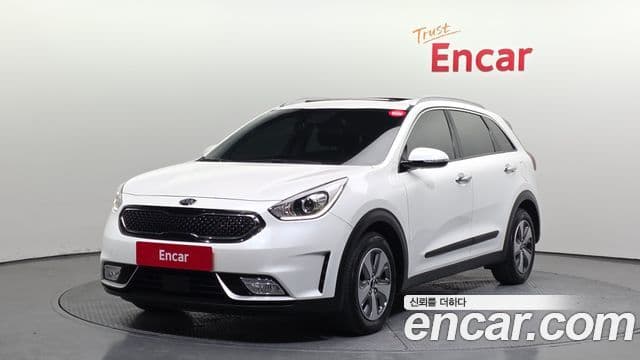 Kia Niro Prestige, 2017 1