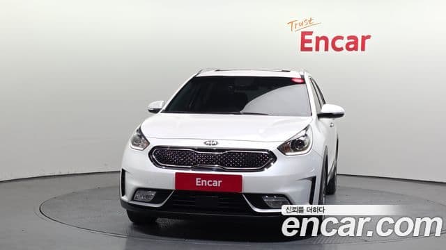 Kia Niro Prestige, 2017 3