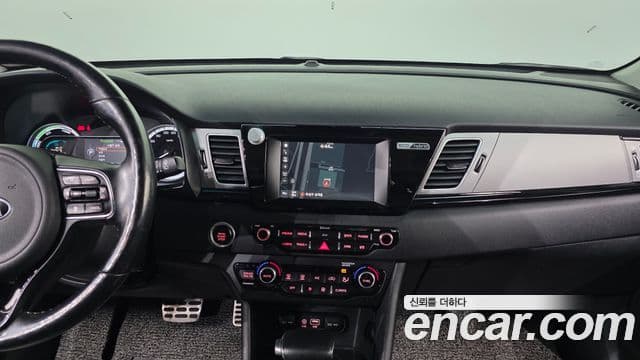 Kia Niro Prestige, 2017 16