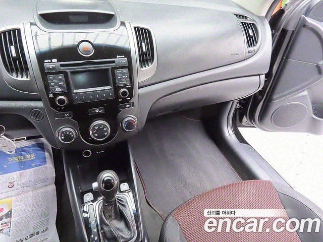 Kia Forte купе Luxury, 2012 7