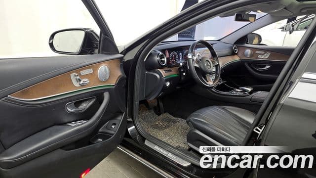 Mercedes-Benz E-класс W213 Exclusive, 2018 10