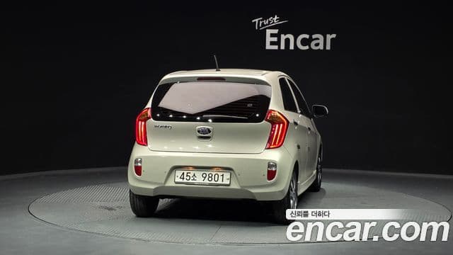 Kia All New Morning Deluxe Trendy, 2015 4