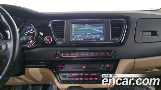 Kia The / новый New Carnival Prestige High Roof, 2019 14