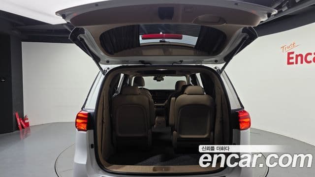 Kia The / новый New Carnival Prestige High Roof, 2019 20