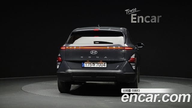 Hyundai Kona гибрид (SX2) Modern, 2023 4