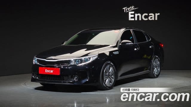 Kia K5 гибрид 2세대 Special, 2016 1