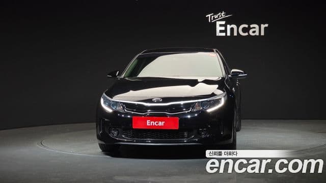 Kia K5 гибрид 2세대 Special, 2016 3