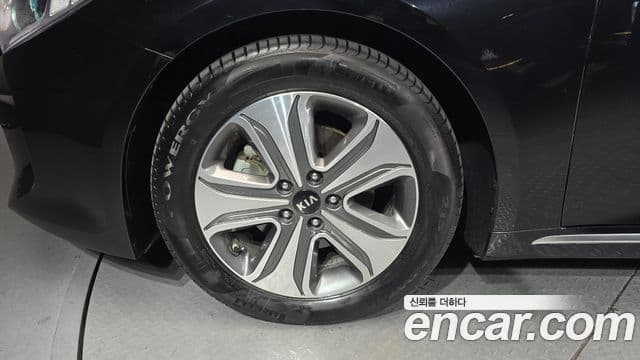 Kia K5 гибрид 2세대 Special, 2016 все фото
