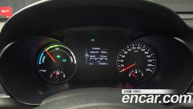 Kia K5 гибрид 2세대 Special, 2016 8