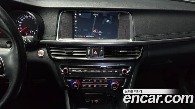 Kia K5 гибрид 2세대 Special, 2016 14