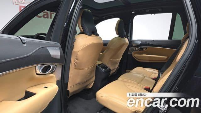 Volvo XC90 2세대 B6 Ultimate Bright, 2023 11
