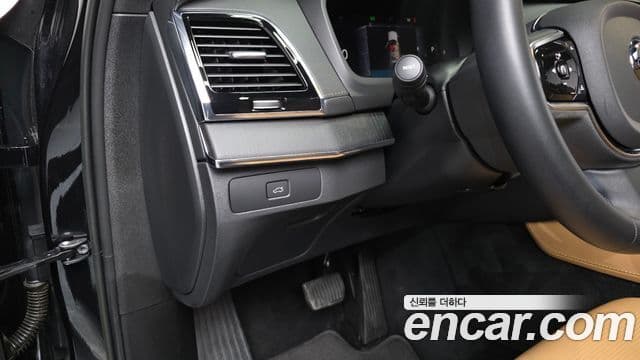 Volvo XC90 2세대 B6 Ultimate Bright, 2023 13