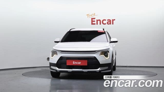 Kia D All New Niro Prestige, 2022 3