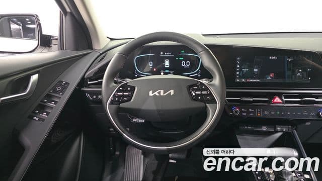 Kia D All New Niro Prestige, 2022 13