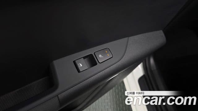 Kia D All New Niro Prestige, 2022 19