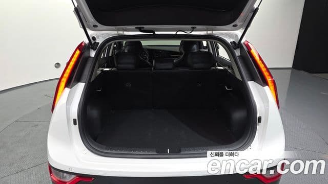 Kia D All New Niro Prestige, 2022 20