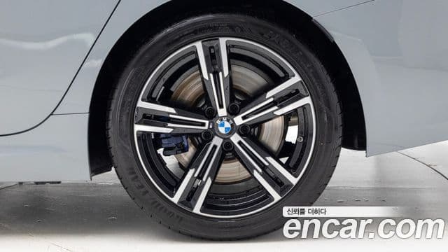 BMW 3시리즈 (G20) 320d M Sport, 2025 все фото