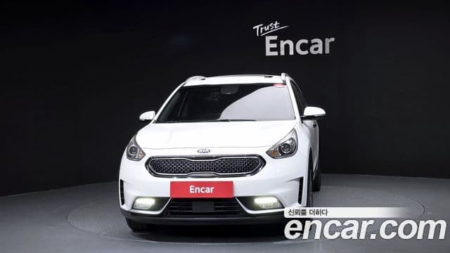 Kia Niro Noblesse, 2017 3