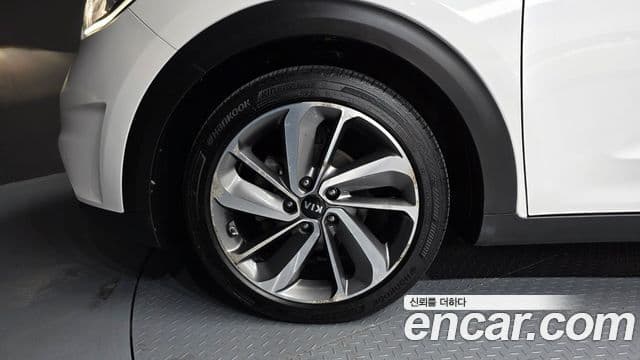 Kia Niro Noblesse, 2017 все фото