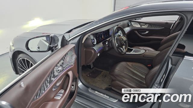 Mercedes-Benz CLS-класс C257 AMG Line, 2021 11