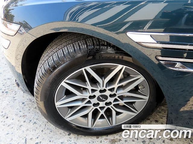 Genesis G80 (RG3) бензин 2.5 турбо AWD, 2025 20