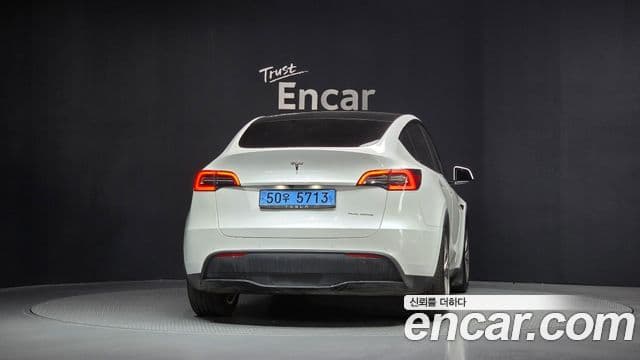 Tesla модель Y Long Range AWD, 2021 4