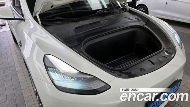 Tesla модель Y Long Range AWD, 2021 6