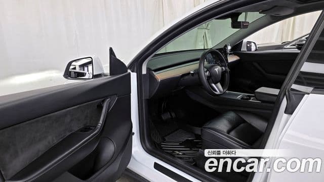 Tesla модель Y Long Range AWD, 2021 10