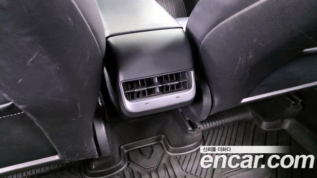 Tesla модель Y Long Range AWD, 2021 19