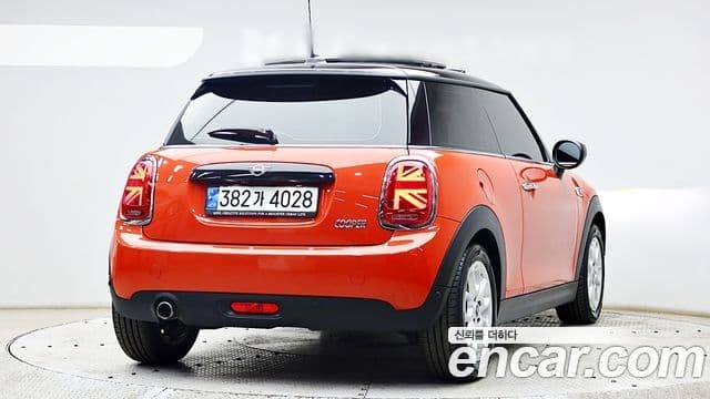 Mini Cooper 3세대, 2021 3