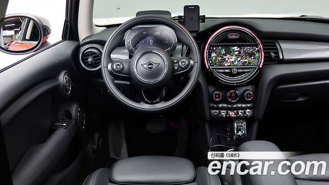 Mini Cooper 3세대, 2021 10
