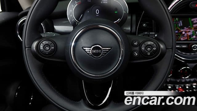 Mini Cooper 3세대, 2021 13