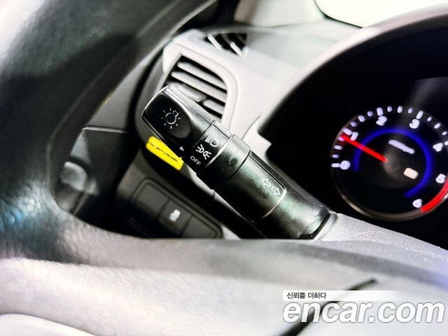 Hyundai Accent(новый кузов / новое поколение) Luxury, 2012 8