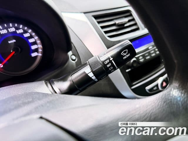 Hyundai Accent(новый кузов / новое поколение) Luxury, 2012 9