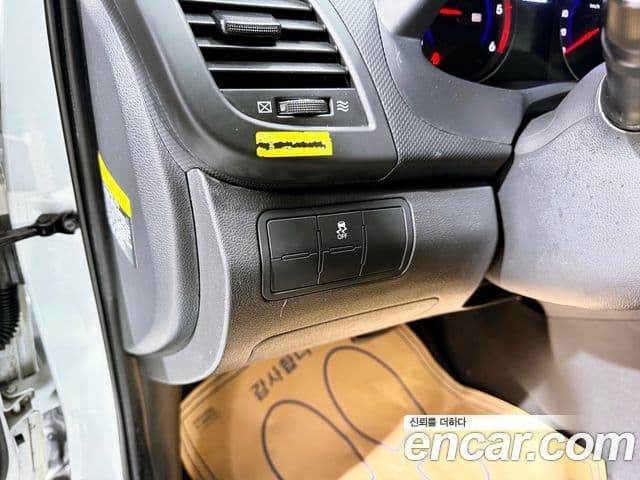 Hyundai Accent(новый кузов / новое поколение) Luxury, 2012 11