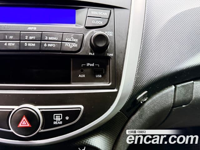 Hyundai Accent(новый кузов / новое поколение) Luxury, 2012 15