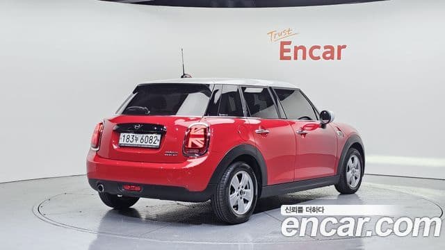 Mini Cooper 3세대, 2020 2