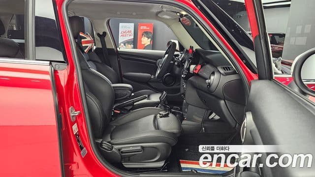 Mini Cooper 3세대, 2020 12