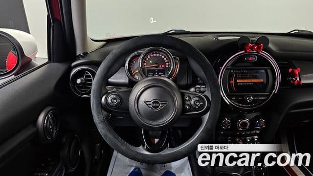 Mini Cooper 3세대, 2020 15