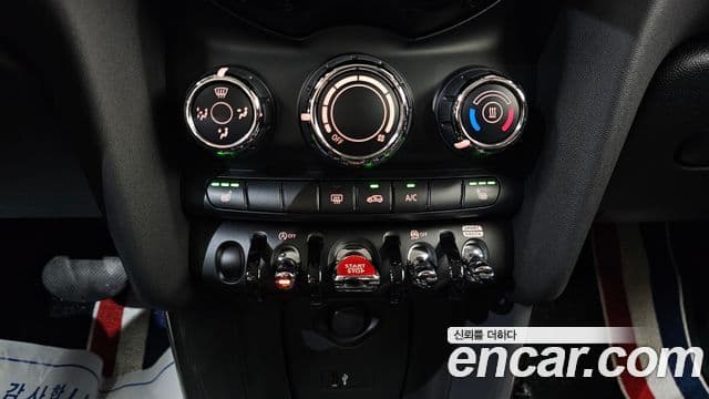 Mini Cooper 3세대, 2020 19