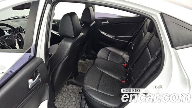 Hyundai Accent(новый кузов / новое поколение) Premium, 2016 12