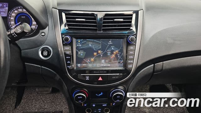 Hyundai Accent(новый кузов / новое поколение) Premium, 2016 14