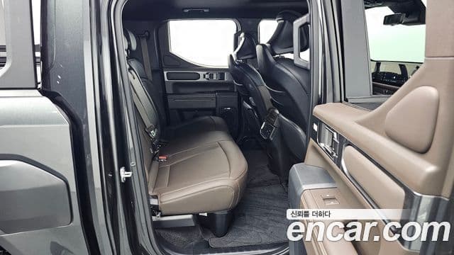 Kia 타스만 Adventure, 2026 11