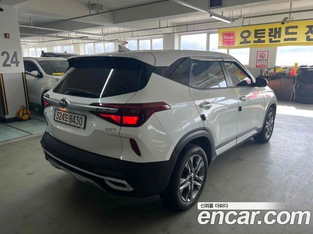 Kia Seltos Prestige, 2021 3