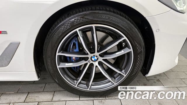 BMW 5시리즈 (G30) 520i M Sport, 2021 все фото